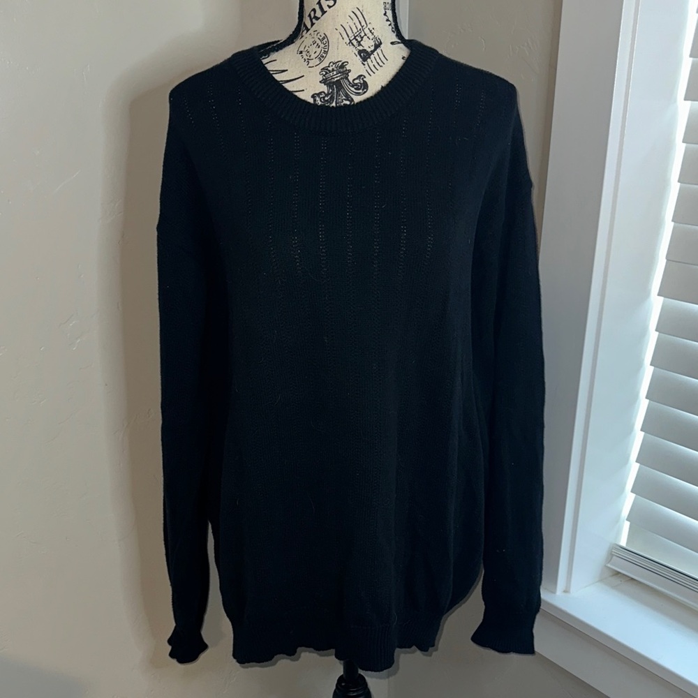 Hathaway Sport Black Crewneck Sweater